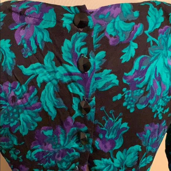 Beautiful vintage dress from the 90s . Size 2. - Picture 4 of 5